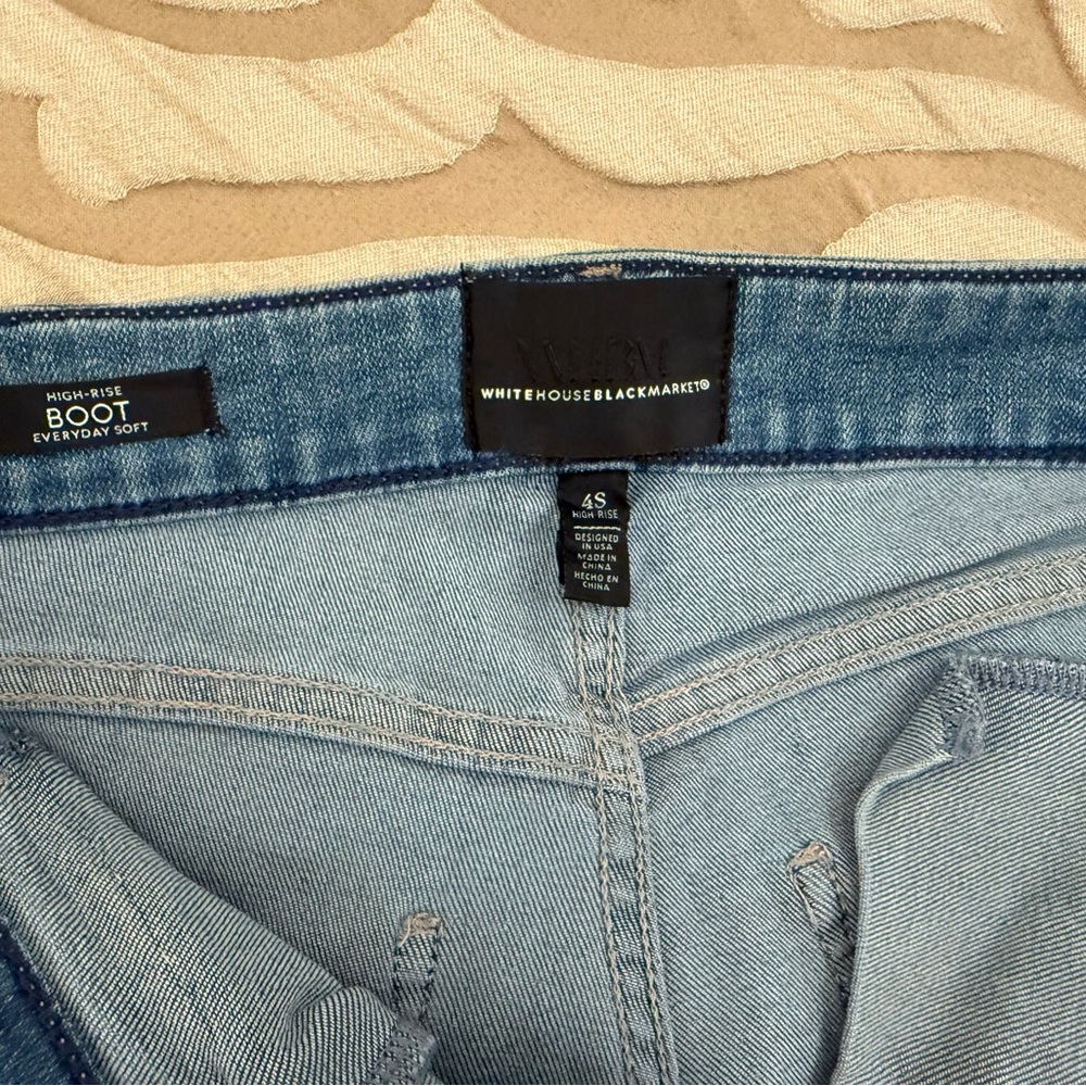 Whitehouse Blackmarket jeans. Boot cut hight rise size 4 short. - Picture 8 of 12